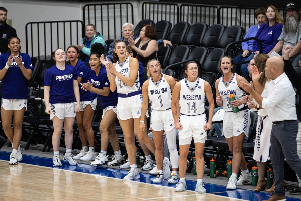 Dominant first half from the squad 

KWC 47  MU 21 | HALF