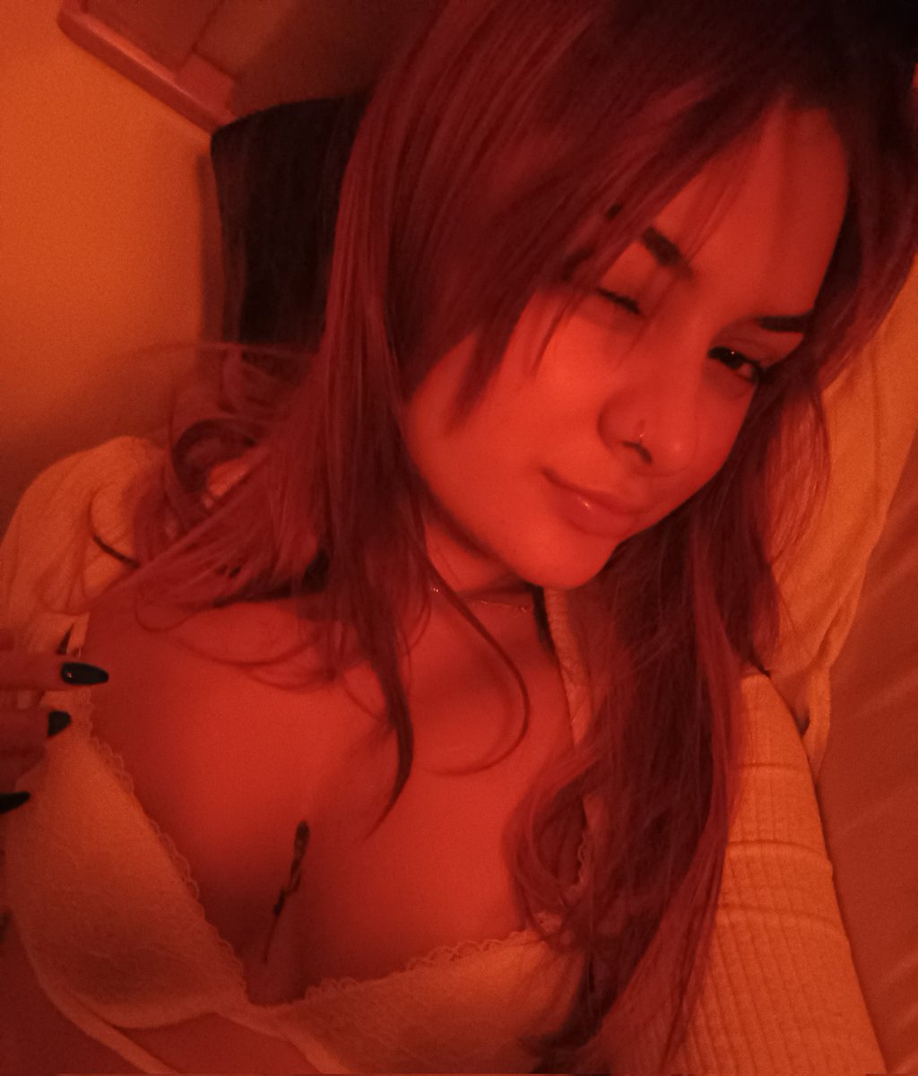 estefa_nea's tweet photo. 🧡 https://t.co/KRLM7adbuW