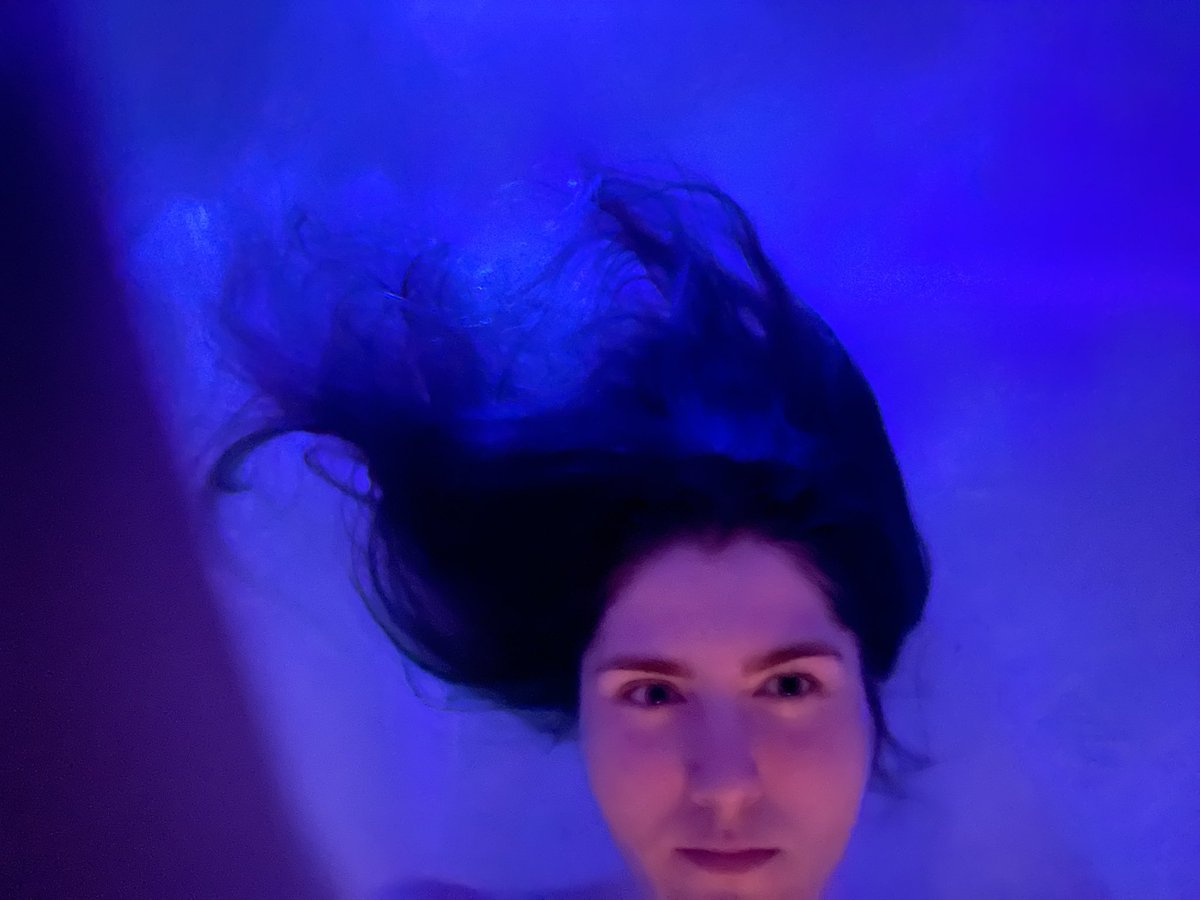 nbrewsterr's tweet photo. haven’t used any social media in months hi. anyways todays my birthday and I floated in a tank look at this funny pic https://t.co/iuDqKtmqNs