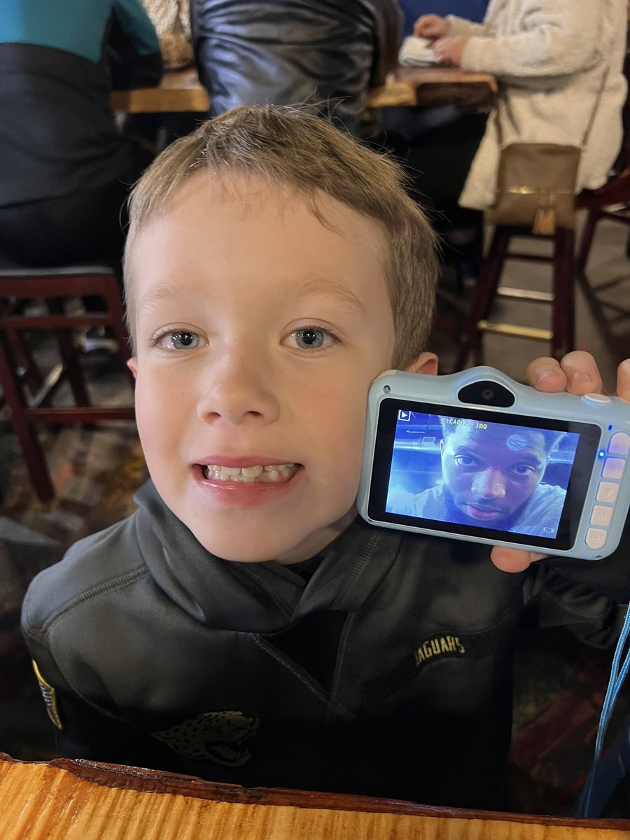 CushCam's tweet photo. This future photographer asked Santa for a camera, and he received one. Tonight, he got a nice close up of Pro Bowl linebacker @JoshAllen41_. #DUUUVAL https://t.co/uxWxhhQxvH