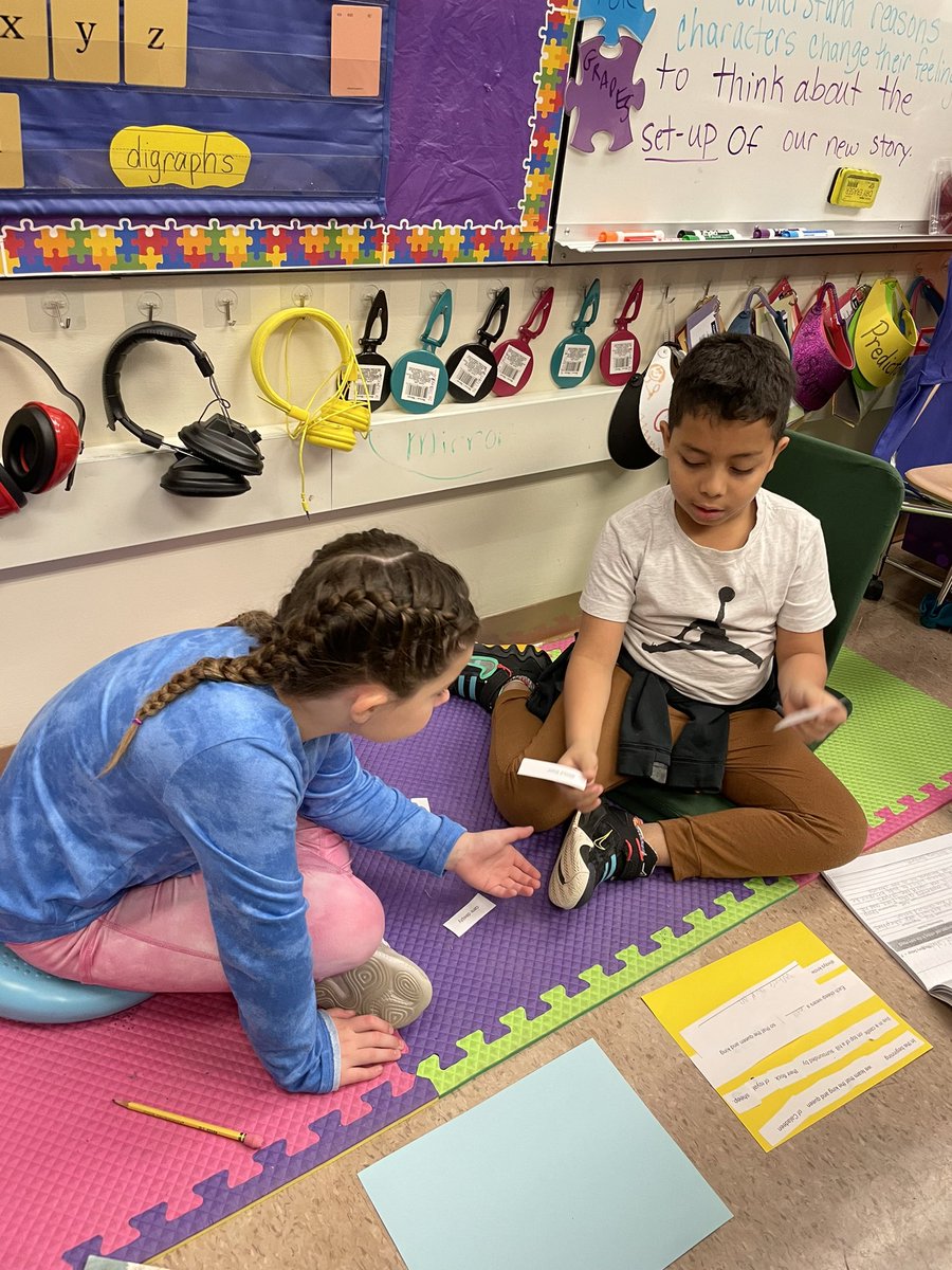 RH_MrsStThomas's tweet photo. What a fun way to retell the first section of our book! Unscrambling sentences &amp; filling in missing words &amp; phrases. Students even practiced their fluency by reading &amp; rereading phrases to be sure their sentences made sense. Can’t wait to read the next chapter tomorrow! https://t.co/PB3bggFLNx