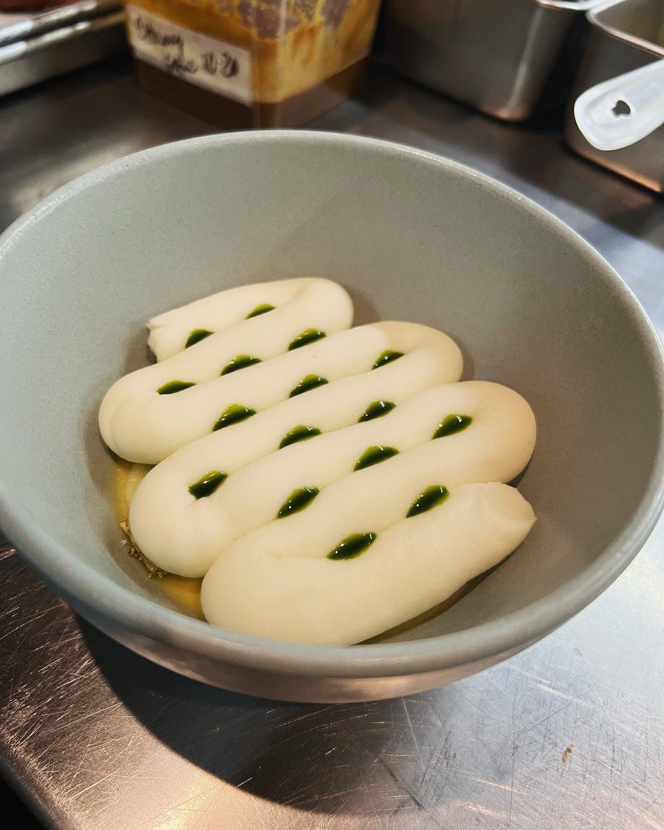 swagmongoose's tweet photo. 2024 Pastry Update…
Insta: nokneads

Michelin starred dining kicked my ass https://t.co/kkhQV4KTqV