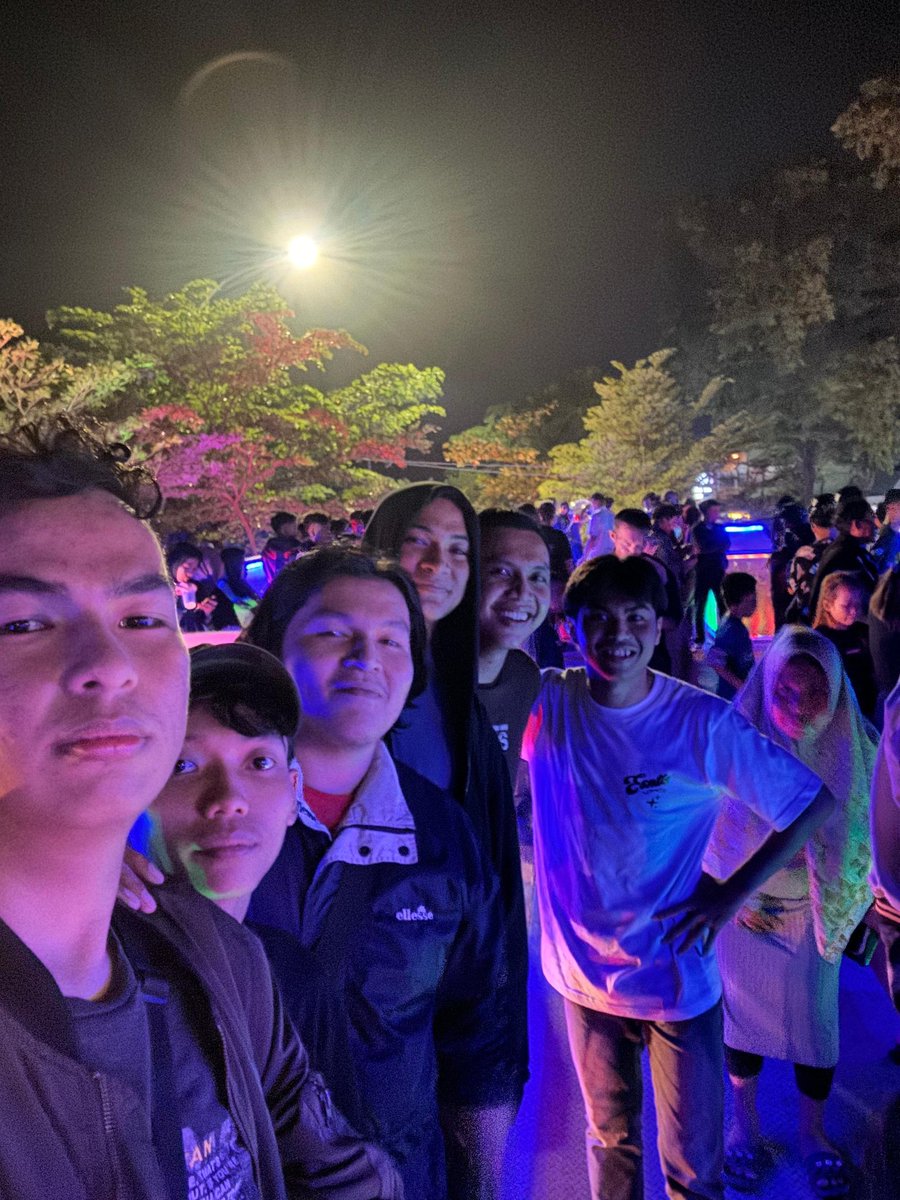 anunugrah's tweet photo. sory ya aku ngantuk https://t.co/2DUjy8Dfga