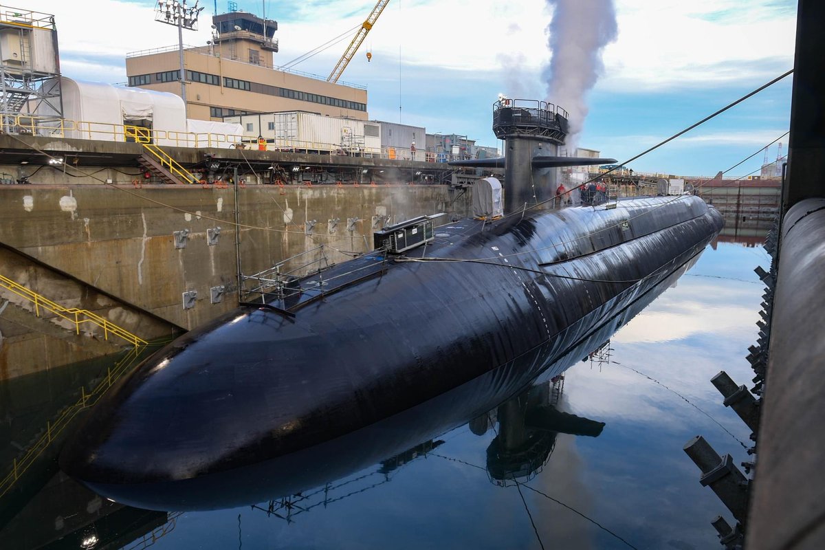 WarshipCam's tweet photo. USS Nevada (SSBN-733) Ohio-class nuclear ballistic missile submarine with undocking in Washington - posted January 4, 2024 #ussnevada #ssbn733
SRC: FB- Trident Refit Facility Bangor https://t.co/dFVAJhpuZR