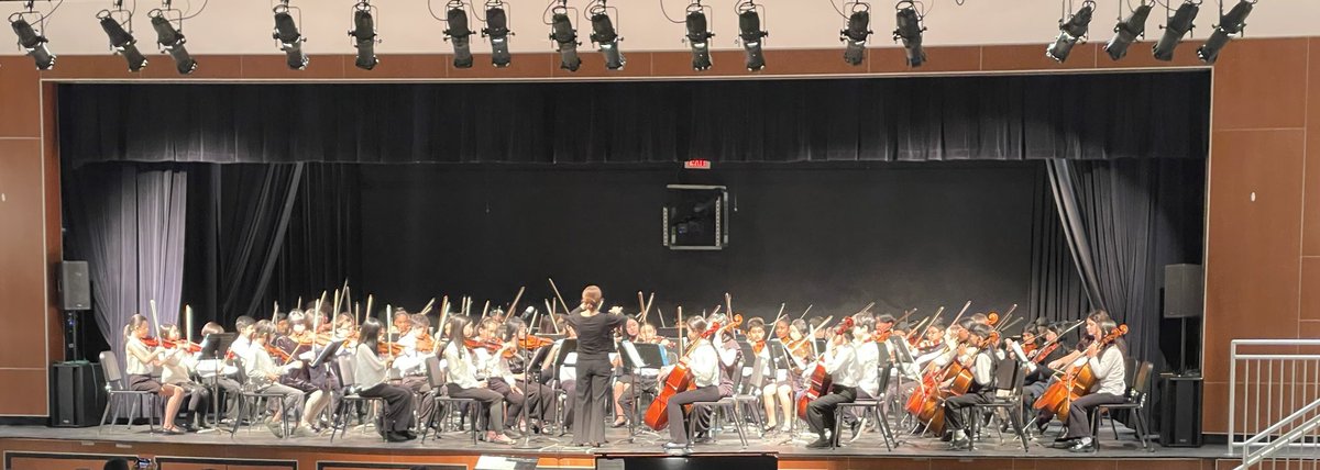 Bronawyn OLeary (@mpmprincipal_nj) on Twitter photo Congratulations to the MPM Orchestra and Chorus on a Lancertastic performance tonight! #proudprincipal <a href="/LivSchools/">Livingston Schools</a> Congratulations to the MPM Orchestra and Chorus on a Lancertastic performance tonight! #proudprincipal <a href="/LivSchools/">Livingston Schools</a>
