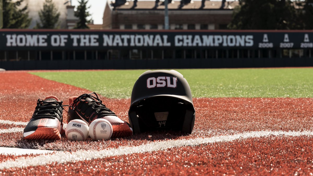 BeaverBaseball's tweet photo. Looking for an after holiday gift?

We have camps coming up this month!

Jan. 13-14: High School Pitching and Catching camp

Jan. 20-21: Youth Camp 

Newly added: 

Jan. 21: Infield + Hitting Camp 

Jan. 21: Beaver Baseball Strength Training Camp

https://t.co/9Kz4loBdOr https://t.co/U2O1iarECz
