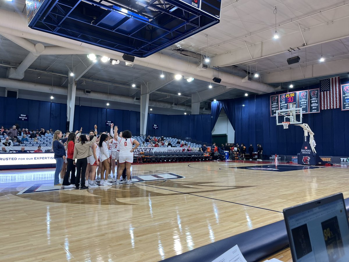 FINAL WBB:

<a href="/GriffonWBB/">Missouri Western Women’s Basketball</a> 84 (10-3, 5-2 MIAA)
Rogers State 44 (6-6, 1-5 MIAA)

That escalated quickly. Griffons outscore RSU in the 4th 30-6. 17 for <a href="/jaymej784/">jayme jackson</a>. 15 for <a href="/br1dagoat/">𝐝𝐚 𝐛𝐢𝐠𝐠𝐞𝐬𝐭 🦈</a>. 11 points, 7 boards for @Clarke_Connie21.

Men up next! Listen:
680kfeq.com