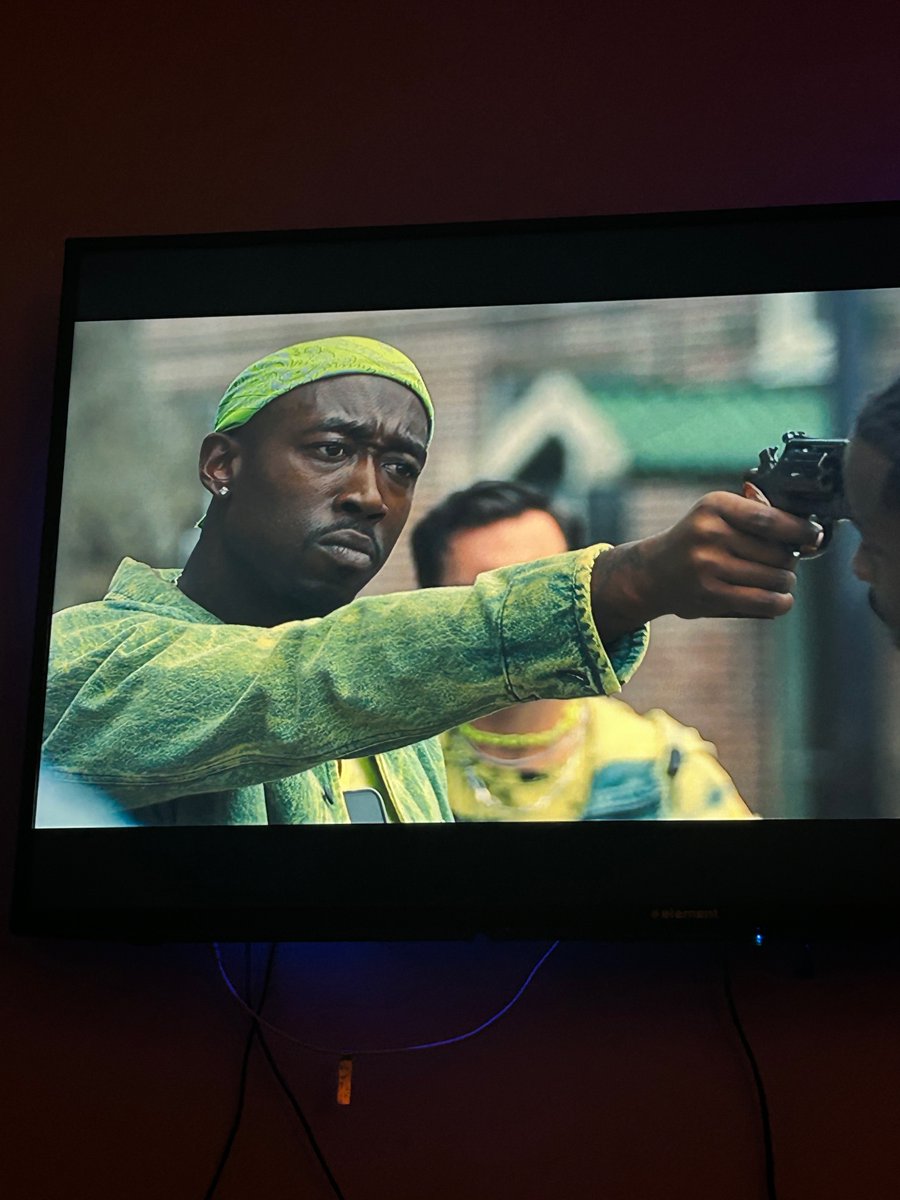 Voovoo28's tweet photo. Yooo I didn’t no @FreddieGibbs was in the @WuTangOnHulu episode Liquid swords Good ish my man  Whaaaaaaa #219Love 💪🏽🙌🏽 #GangstaGibbs https://t.co/qlo0osLR54