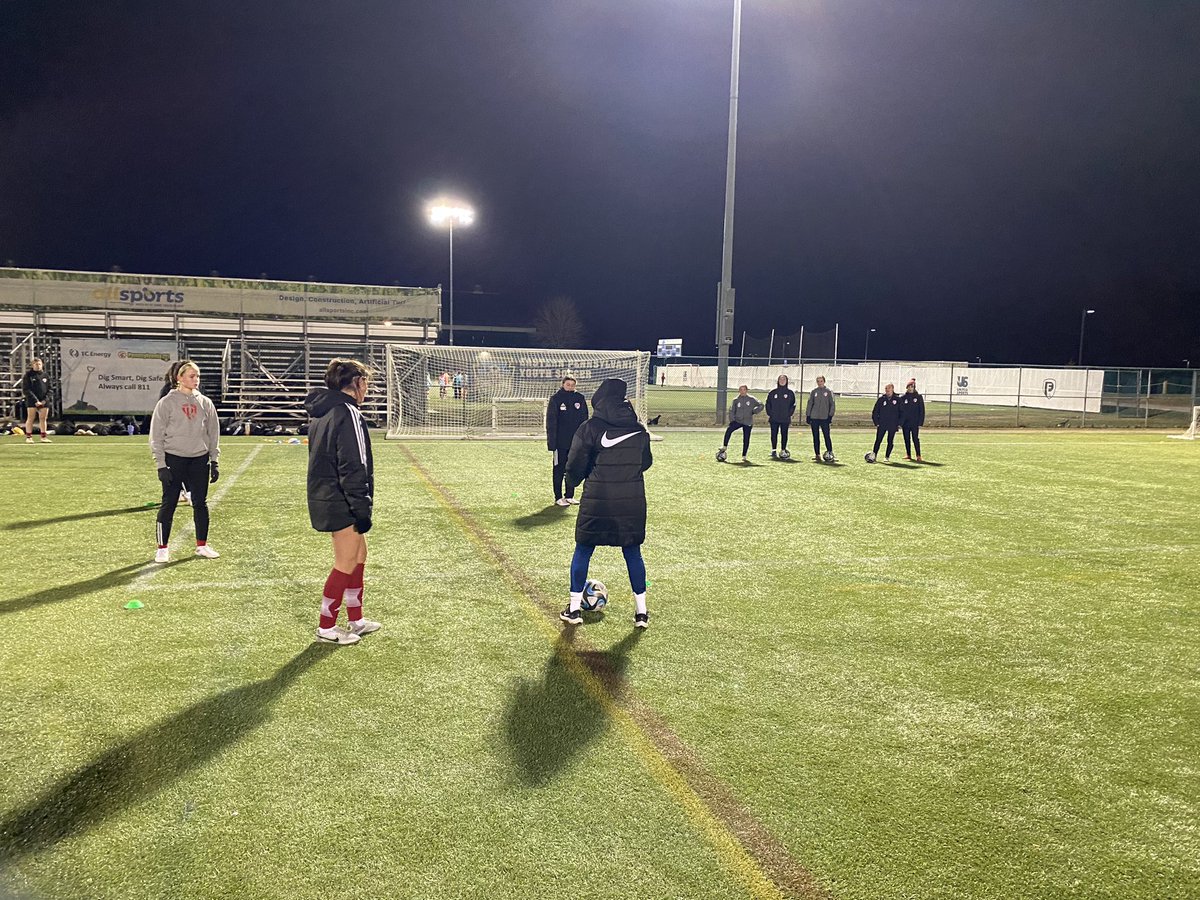 PennFusion_SA's tweet photo. A big thank you to PRO Alum #EmilyGray @emily_gray04 for working with our @ecnlgirls players before they head down to Florida! @thenccourage #InspireExcellenceThroughSoccer https://t.co/NJVAy0vXfG