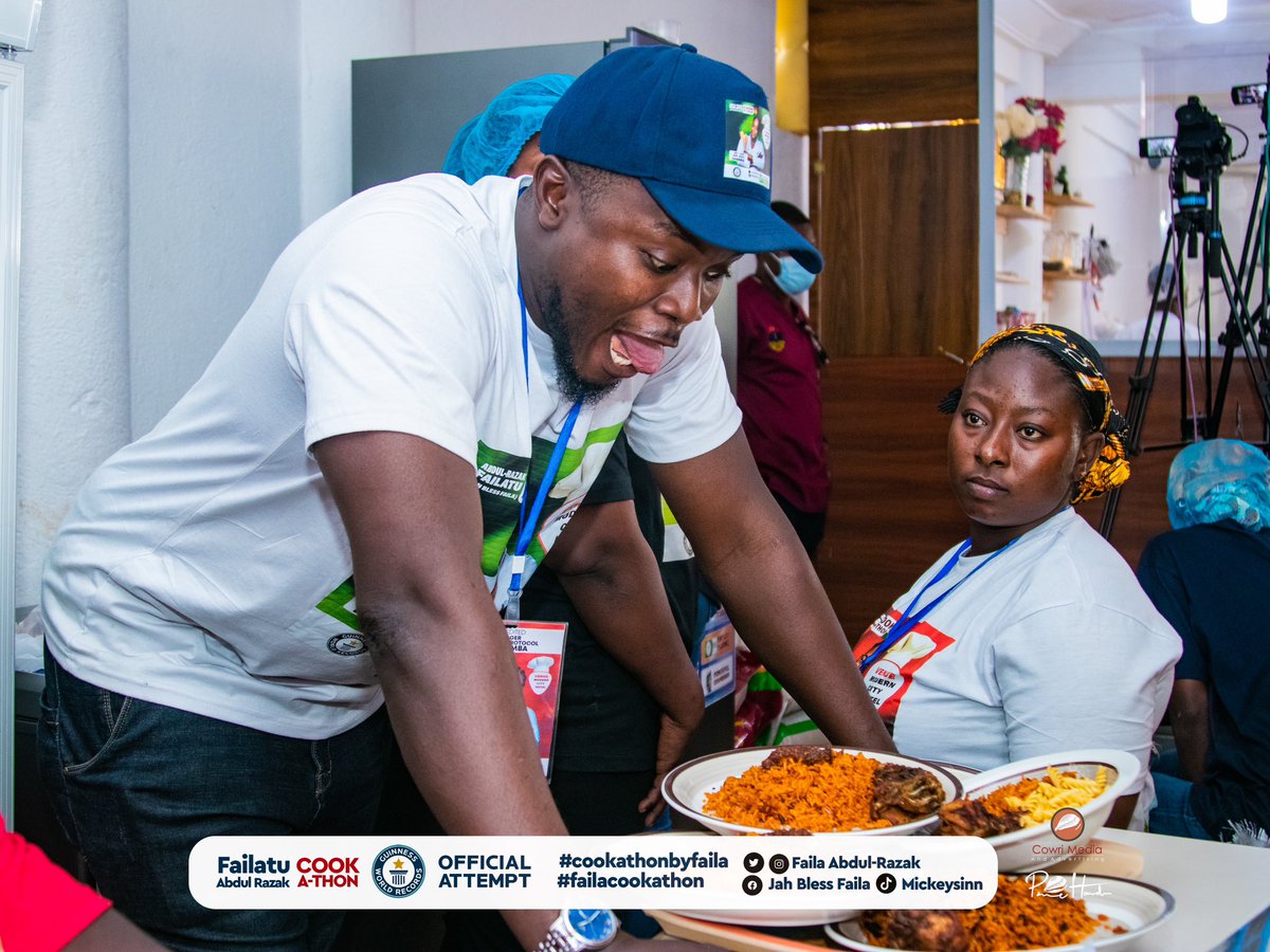 FailaAbdulRazak's tweet photo. Beyond the quest for a Guinness World Records, the real thrill lies in witnessing the sheer joy on people's faces when they set their eyes on these delicious and beautifully crafted meals.

#failacookathon
#cookathonbyfaila
#GuinnessWorldRecord https://t.co/9B6N0dNVWd
