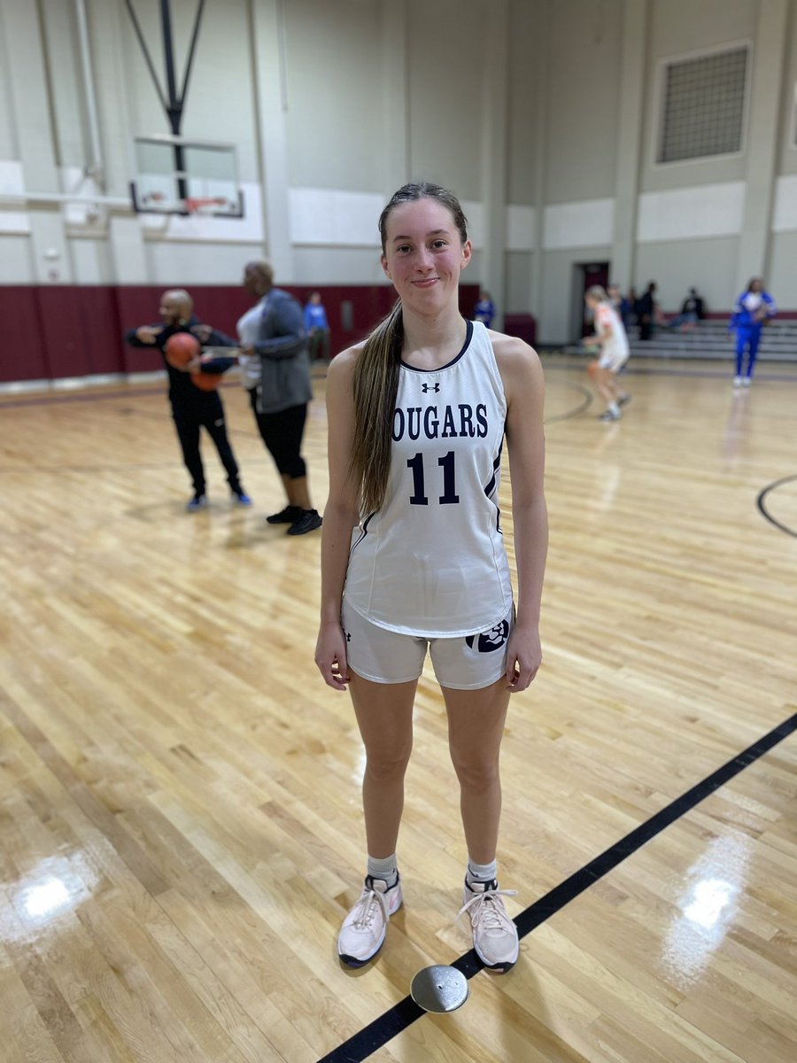 🏆 Sugar Bowl Standout

⛹️‍♀️ Brynnan Boyd 
🏫 STM 
🎓 2025

✅ Changes gears 
✅ Shot creator
✅ High IQ Point Guard

📈 College prospect at guard position that can create scoring opportunities for herself &amp; teammates! #OurGirlsHoop