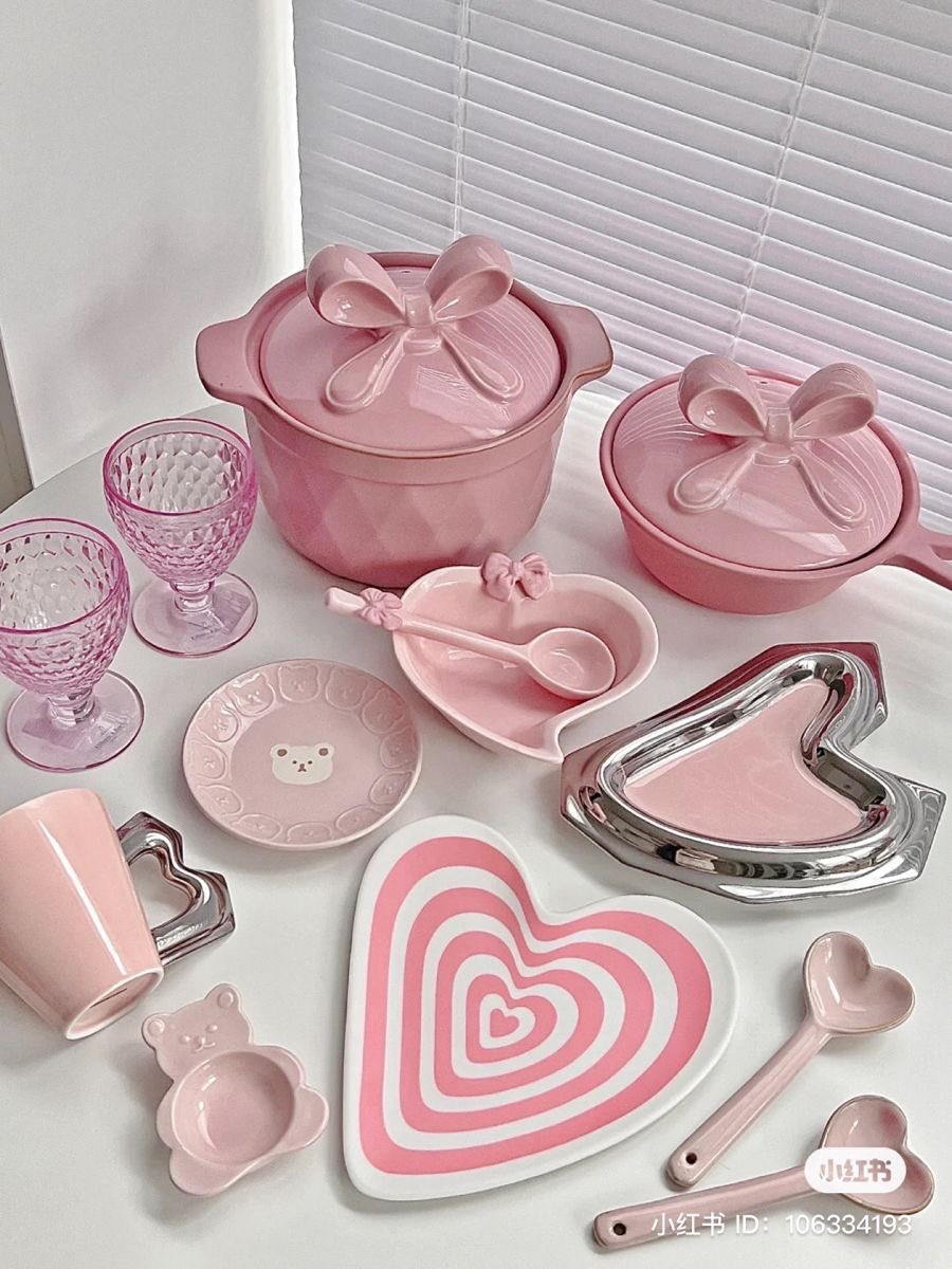 pink kitchen accessories 🎀