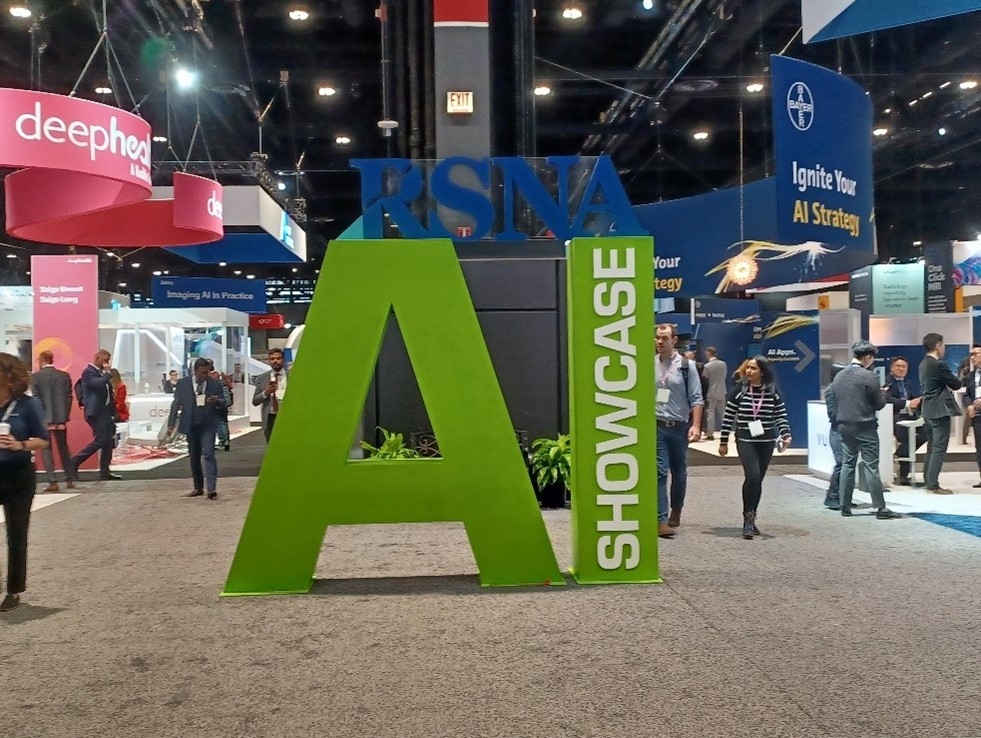 [SFR Actu] RSNA 2023 : l’IA au cœur des innovations Découvrir l'article de Ludovic de Rochefort, PhD, fondateur de Ventio. 👉ow.ly/ky8050QnoOx #RSNA2023 #IA #innovation