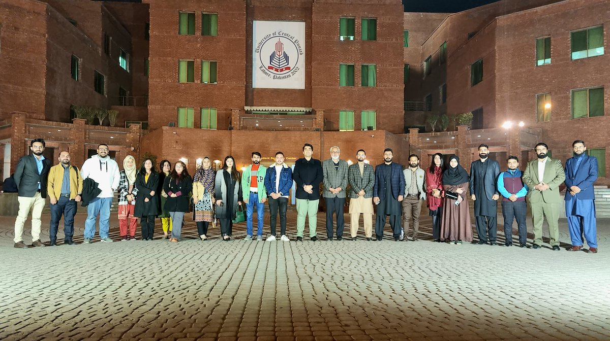 AlumniUcp's tweet photo. UCP Pharmacy Alumni Forum was organized with a motive to revolutionizing pharmacy education. Alumni provided feedback on curriculum feedback, public health awareness,ethics training ,exam support,software training &amp; workshops to train future pharmacist 
 #ucp_alumni @UCPofficial https://t.co/hLfBx74FaQ