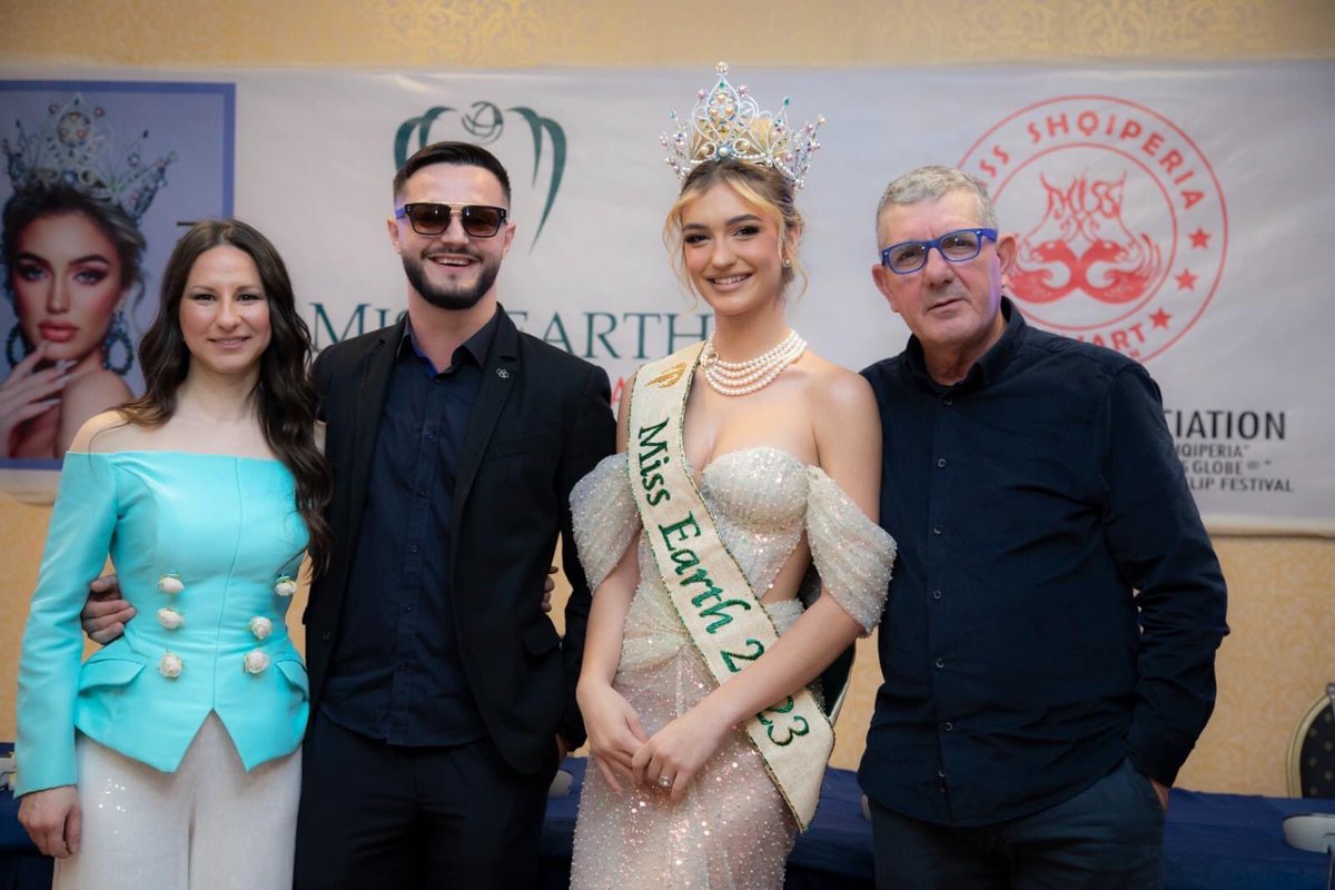 MissEarth tweet picture