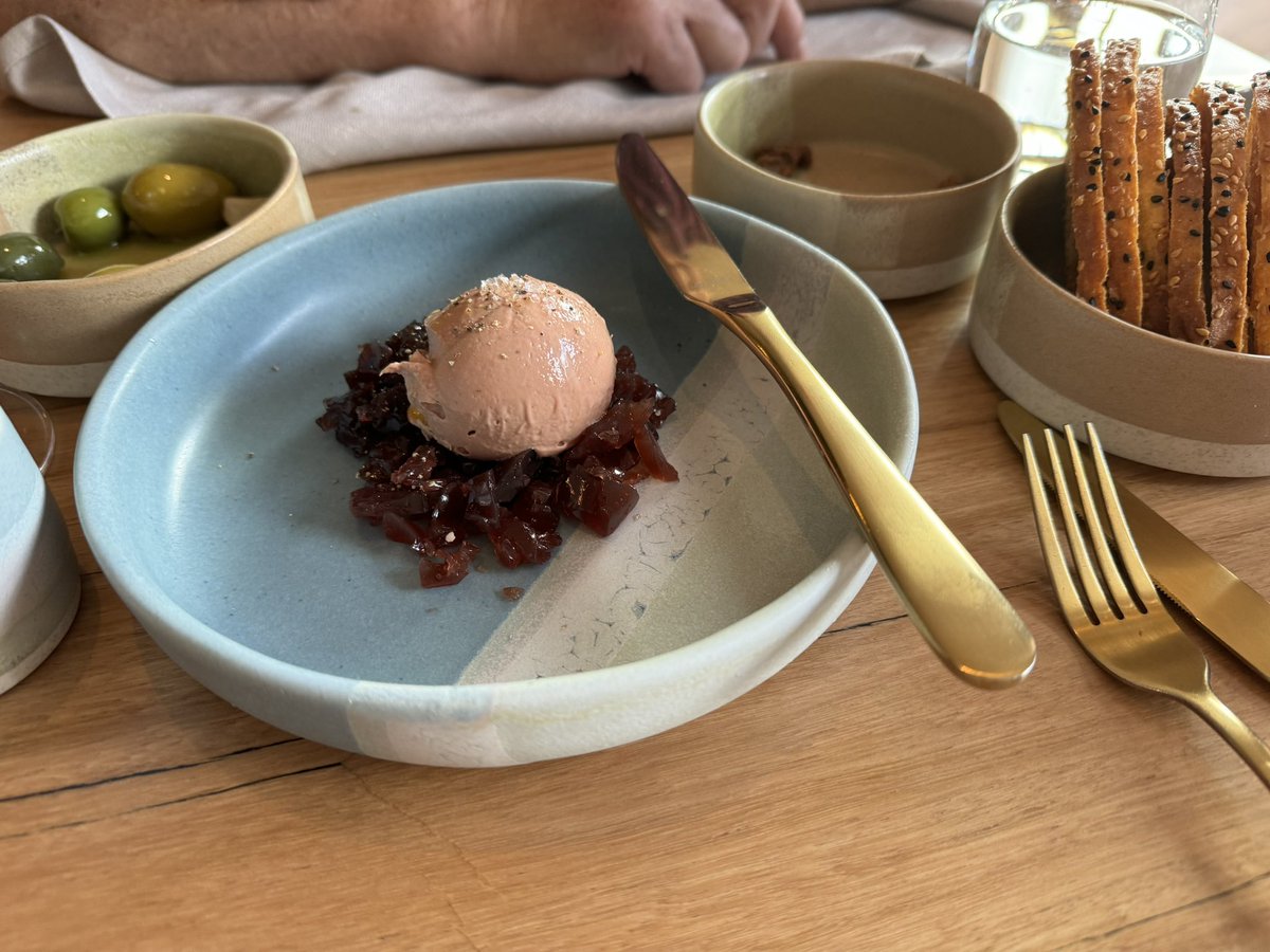 Vicki Woods tweet media