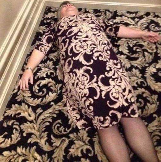 GDD44wLWoAAexrS?format=jpg&name=small