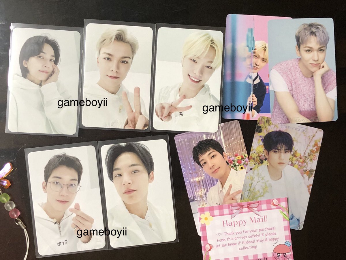 gameboyii's tweet photo. from: @luverji เธ
^โข๏ปโข^เธ
dumating na rin ang first ever budol ng bff ko ๐ thank you so much! ily and ang cute ng freebies mwehehe
#ajulmails #luverproofs ๐ https://t.co/clu8AGCGLb