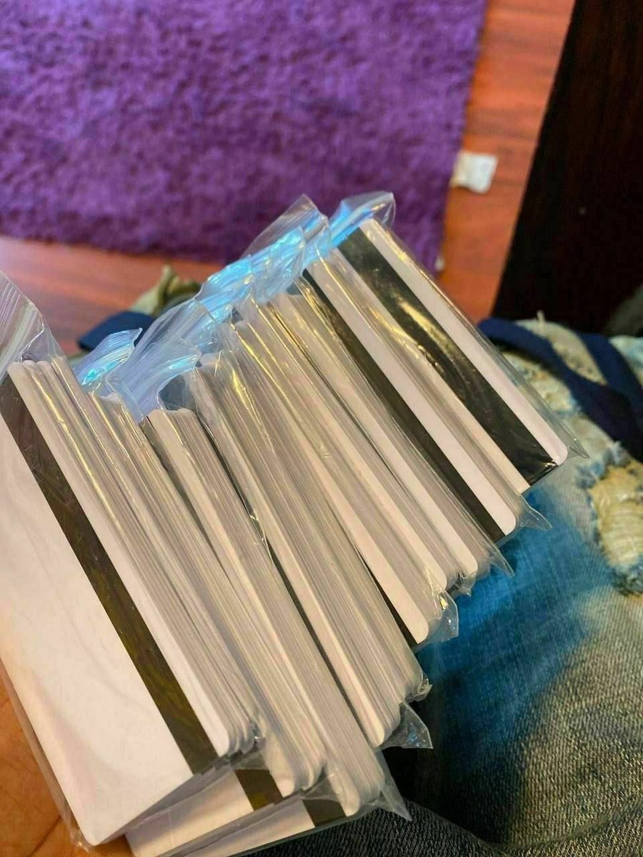 Hook-up with me farm we absolutely got top 💯 medical marijuana strains, seed, Xanax bars, cbd oil, carts, clones, hash, shrooms and gummies available see our channel 👇👇👇👇

t.me/psychedelicHq