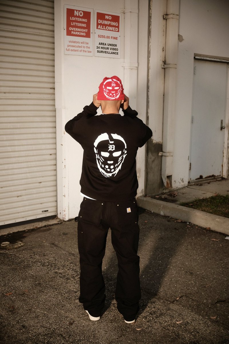 Kolbsterr's tweet image. new items tomorrow 12 pm pst dilemmaus.com