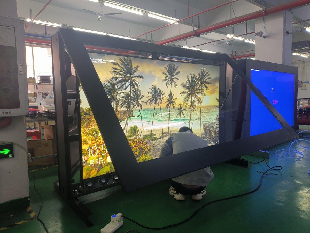 98inch outdoor lcd digital signage #digitalsignage #OOH #DOOH #Outdoormedia #Outdooradvertising