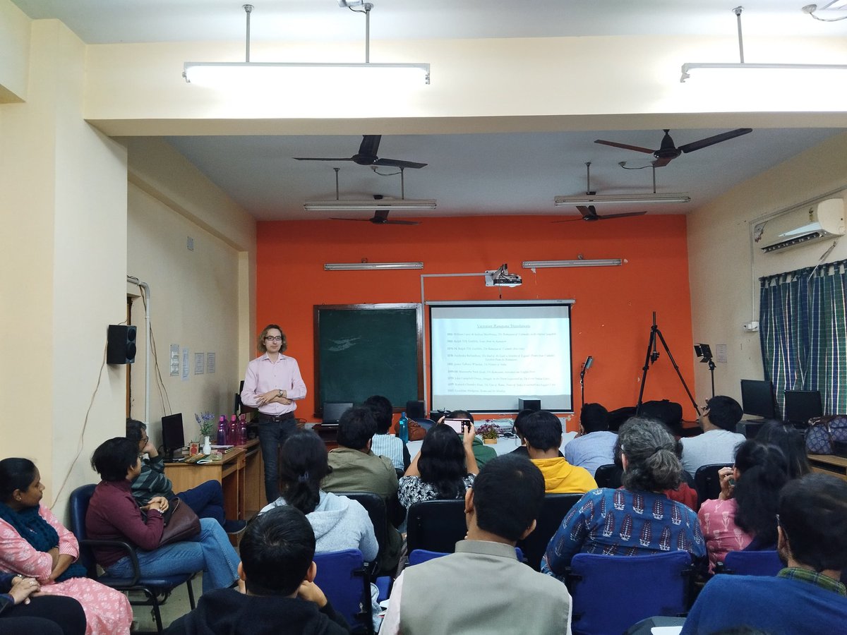 sctrju's tweet photo. It was a pleasure to host @sikandar_bubb's talk on "Asian Classics on the Victorian Bookshelf" yesterday. Thank you for the extremely enriching session. 

#SCTRLectureSeries https://t.co/H3oAihSicY