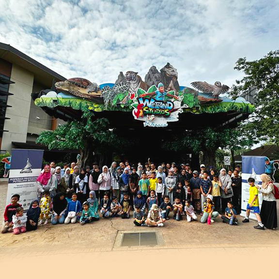 Koprojaya's tweet photo. Lawatan Sambil Belajar KOPROJAYA ke Putrajaya Wetland telah berlangsung pada 30 Disember 2023.

Terima kasih kepada semua anggota &amp; keluarga kerana menyertai program terakhir KOPROJAYA bagi tahun ini.

Jumpa lagi tahun hadapan dengan program-program yang lebih menarik! https://t.co/l9JfcUaoNW