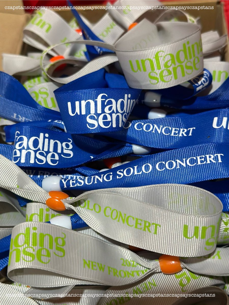 czapstans's tweet photo. Hello PH ELF &amp; Clouds!

I’ll be giving away these ribbon wristbands tomorrow at #YEstival 

-time TBA (most likely A.M)
-1:1
-Like &amp; RT
-just come &amp; say hi :) 
-open for trade 🥹

#UnfadingSenseInManila #YESUNGinMANILA #예성 https://t.co/mNh9IspWny
