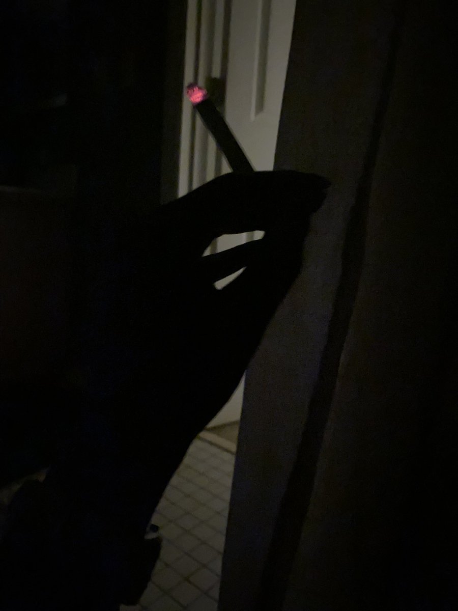 shellyshell2g's tweet image. Stress kills…relax #smoking #smokingmodel #photograghy  #photooftheday #photo #photographer
#photographermechellerobinson #photograph #smoke