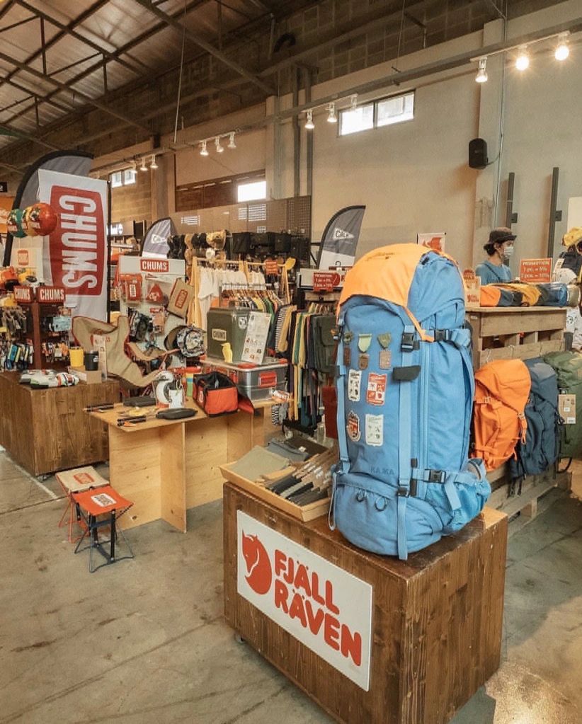 diego_good's tweet photo. One of my favorite outdoor collection stores in Thailand https://t.co/5M70tM4ZIp