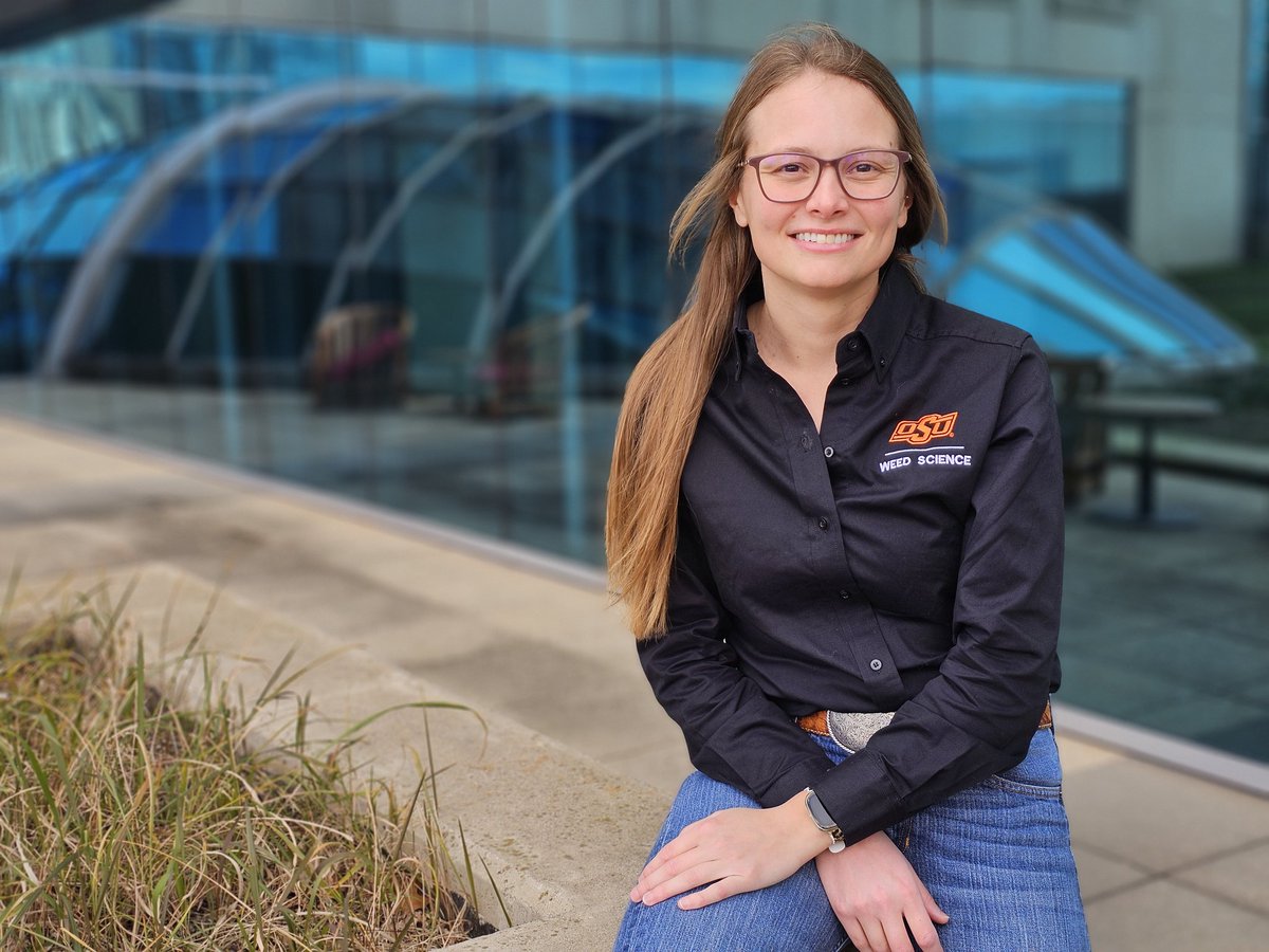 𝗪𝗮𝗹𝗸'𝗻 𝗶𝗻 𝗵𝗶𝗴𝗵 𝗰𝗼𝘁𝘁𝗼𝗻 Jenny Dudak is hired to be Oklahoma's state Extension #cotton specialist. 
Hear what she had to say about her new position at Beltwide Cotton Conferences, Fort Worth. Link in comments.
 @okstate_ag | @NCottonCouncil | @oSu_WeedScience