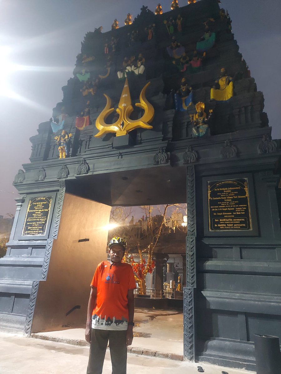 Happy Hyderabad Cyclist today Ardha Nareeswara Temple g.co/kgs/nk1RzC4 Thanks @UllasChandrakar & Radha for organising Cycling Ride to Temple Thanks everyone for promoting Active Mobility Cycle to Temple @HiHyderabad @CVAnandIPS @sselvan @TSMAUDOnline @FitIndiaOff