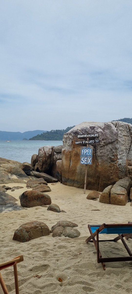 꼬리뻬 sunset beach에 이런데가 있네 정말  free sex 존인가? ㅎ