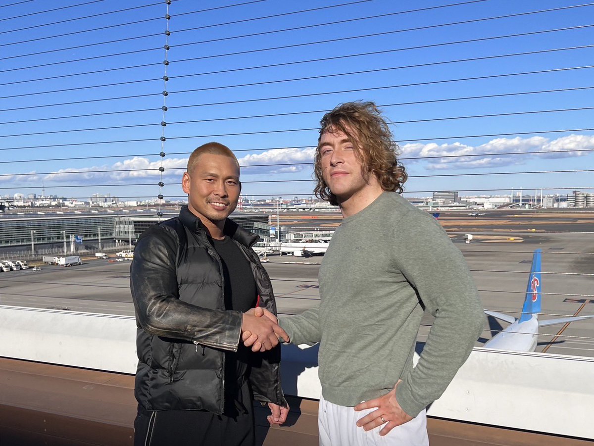 alljapan_pw's tweet photo. 【デンプシー帰国】

1.3後楽園大会で三冠に挑戦したチャーリー・デンプシー選手が惜しまれつつも帰国

中嶋勝彦選手が空港まで見送り、
お互いのスタイルを讃え合い再会を誓い合う‼️

今後のチャーリー・デンプシー選手の活躍にご期待ください!

👊See you next time Dempsey !!

#ajpw #WWE #WWENXT https://t.co/gWMkW8HbJP