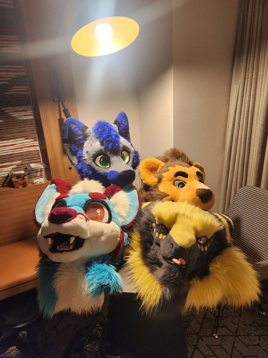 Hanksource's tweet image. #Pdfc gang is here