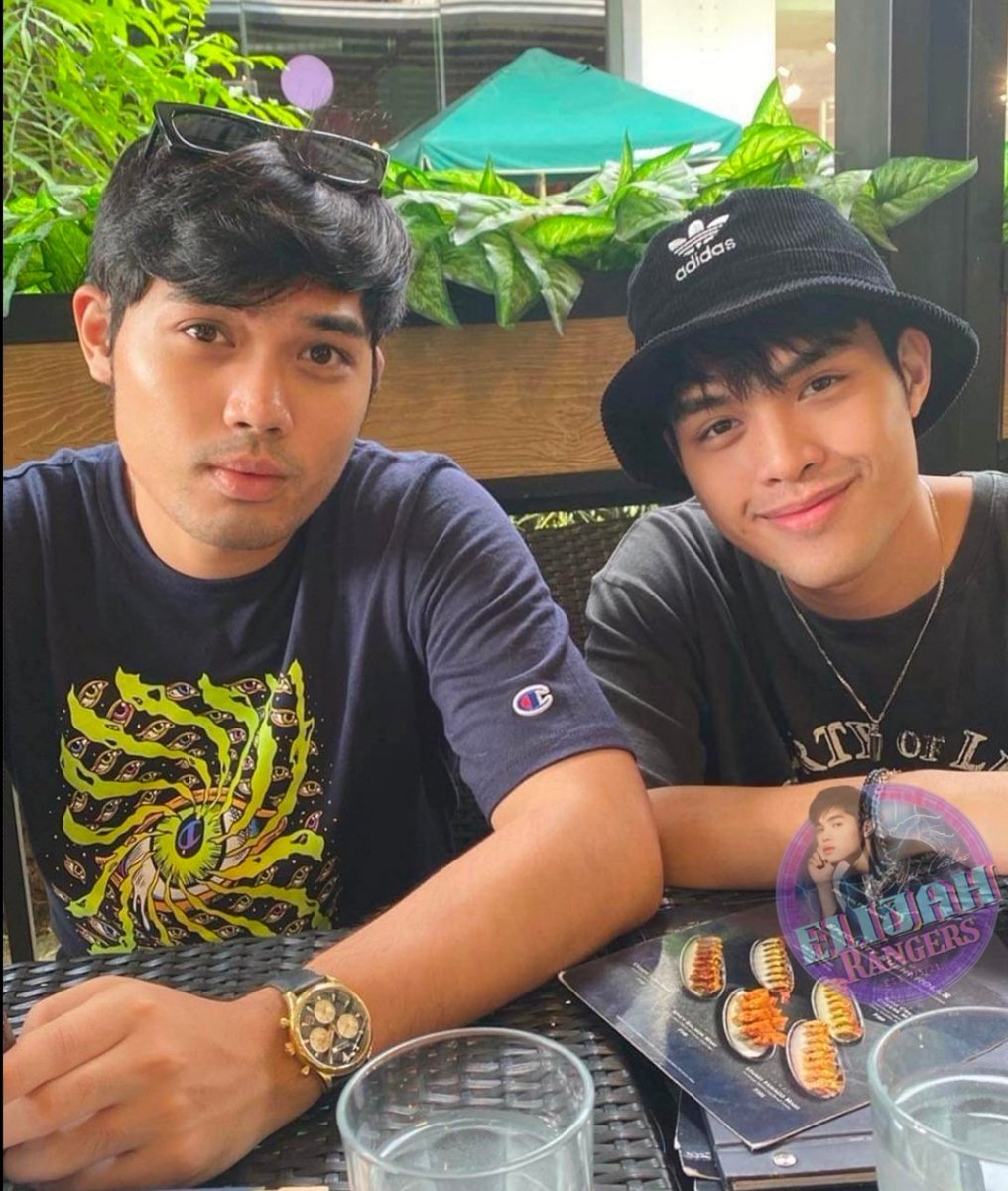 Tanghaling tapat may fresh sa harap!!!!
Mamiiiiii😭😭😭😭

#ElijahCanlas