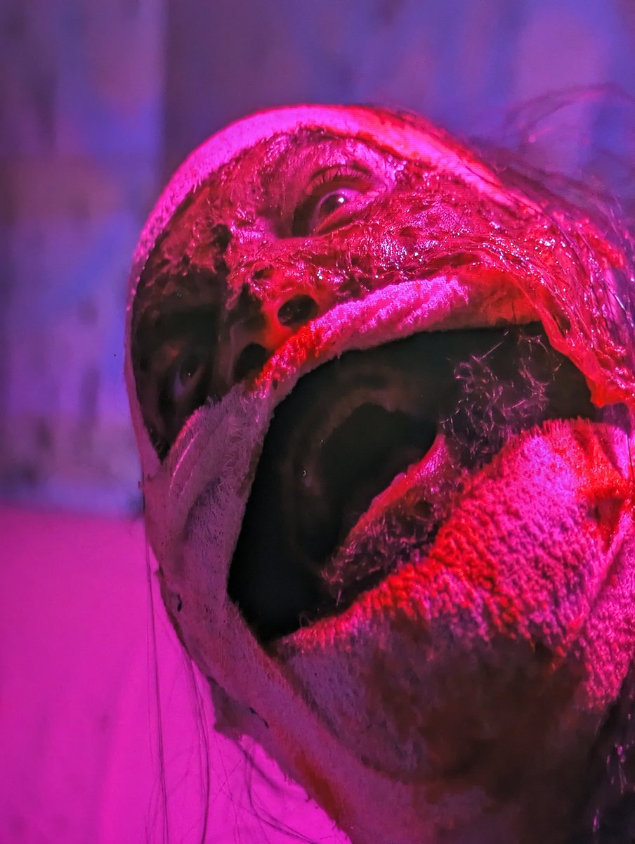 SteveLarkin3's tweet photo. 'A BLOODBATH IN PALOOKAVILLE' Currently filming!!! #codirecting #movie #horror #HorrorCommunity #actor #Writer #filming #movie #bloodbath #Director amazing team involved with this one..Can't wait for you all to see!!!! ❤️ 🎥 A film by 'Guerrilla House Productions' https://t.co/tsUdcwQWuG