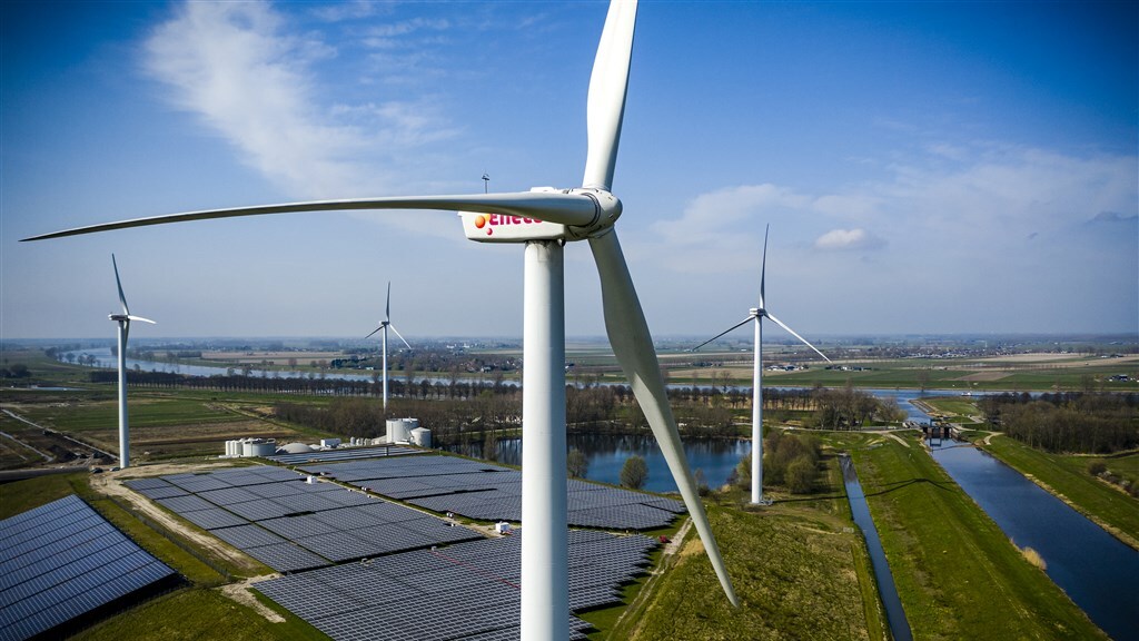 Geld toe op auto laden of wasje draaien: 2023 topjaar voor gratis stroom
rtlnieuws.nl/economie/artik…