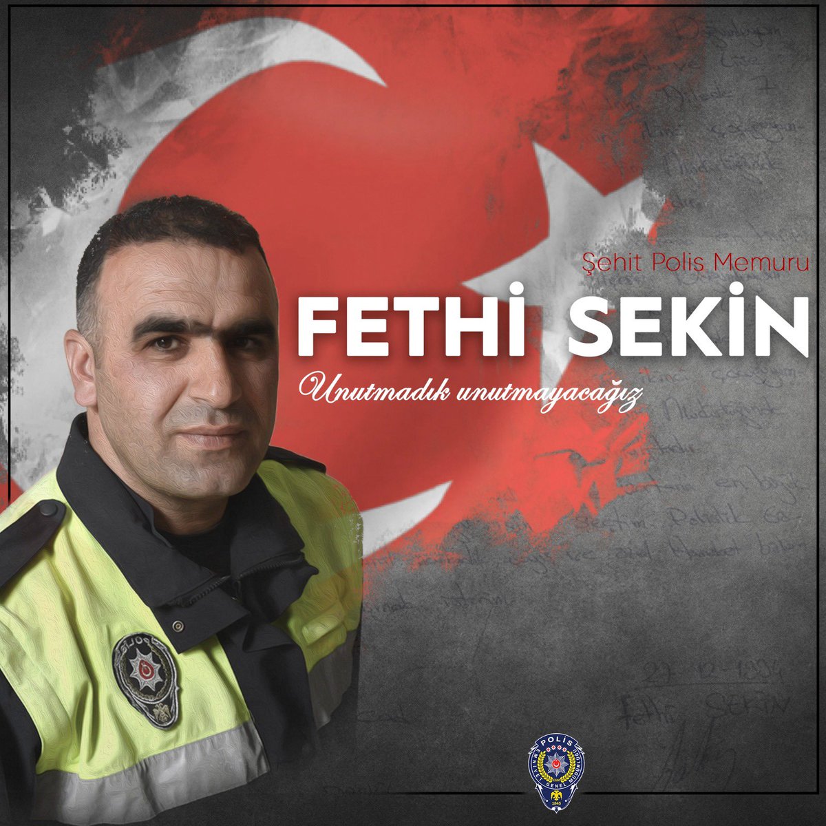 Vatan uğruna tereddüt etmeden şehadete yürüyen Kahraman Şehidimiz #FethiSekin'i saygı, minnet ve rahmetle anıyoruz. 

Ruhu şad olsun. 

🇹🇷🇹🇷🇹🇷
