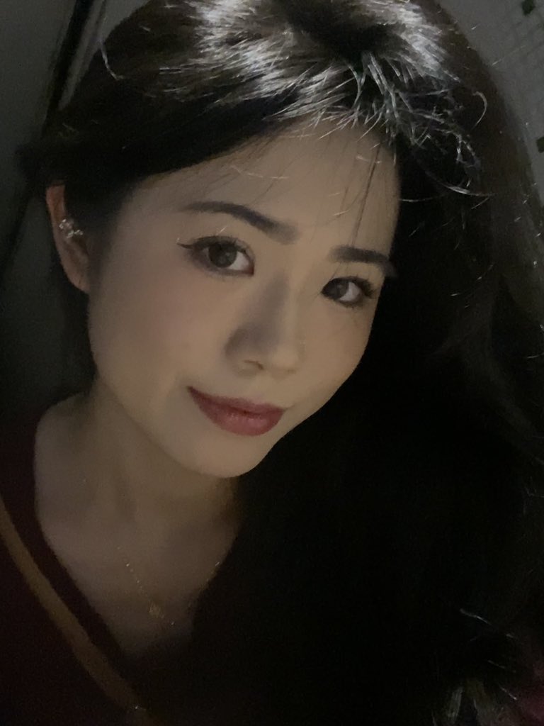 Hlly 2333_ (@liyu2044417) on Twitter photo 