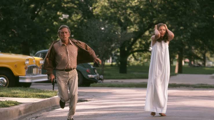 cueto34's tweet photo. El terror y la telequinesis de #BrianDePalma 🔥💄. #Carrie (1976), disponible en @PrimeVideoMX y #TheFury disponible en @StarPlusLA https://t.co/tIVlOAB993