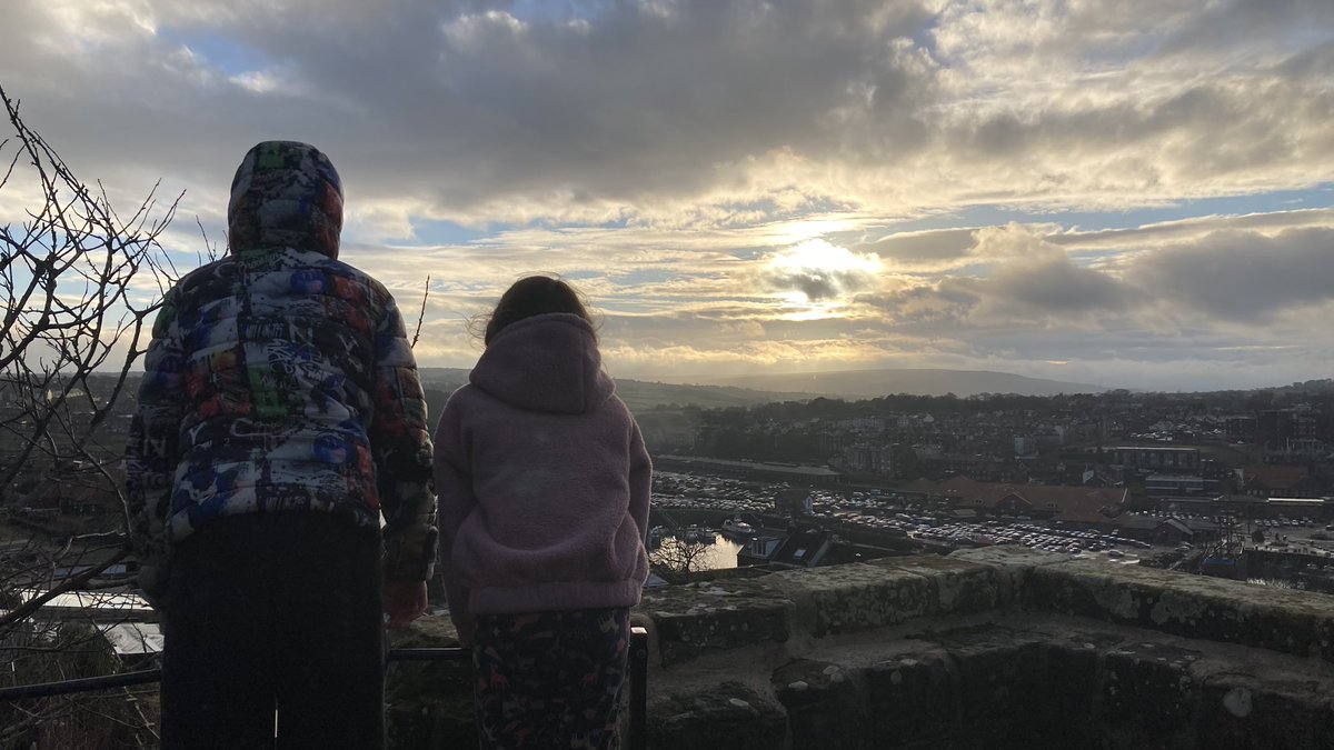 One last overnight trip with the kids before term starts. Vampire hunting in Whitby. Staying next to Whitby Abbey is pretty atmospheric. #whitby #yorkshire #dracula