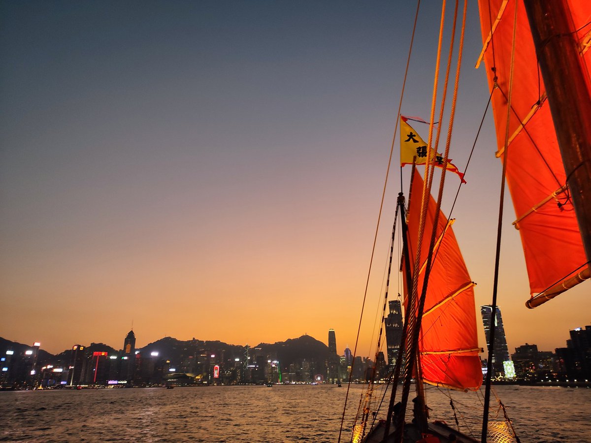 Оставлю чуть-чуть Гонконга и здесь