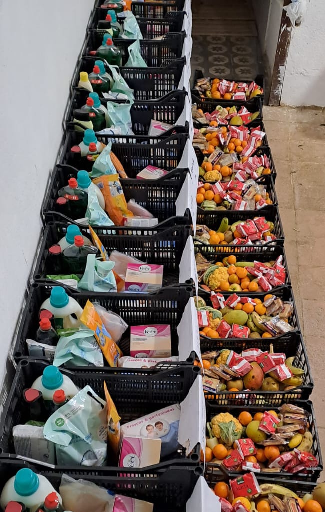 alimentsmaresme's tweet image. Comencem el 2024  repartint  el cabàs de #CalComú a #Cabrils  perquè les necessitats no desapareixen d'un dia per l'altre! 
 @Mercabarna_mb i @lanau_org 
@cpatzari @tweetplanetario @ajcabrils