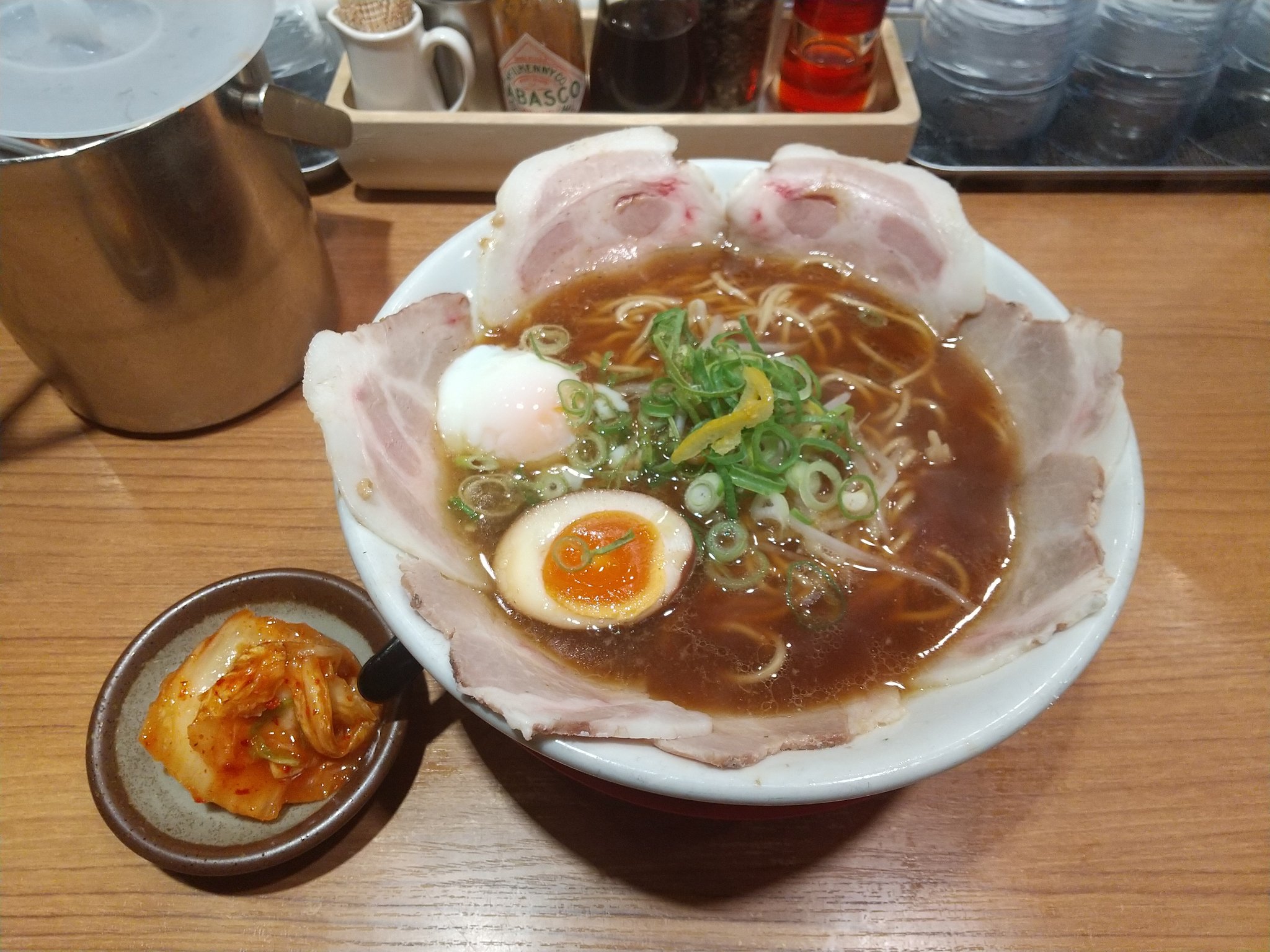 ラーメンたろうです ラーメン神戸たろう公式ウェブサイト