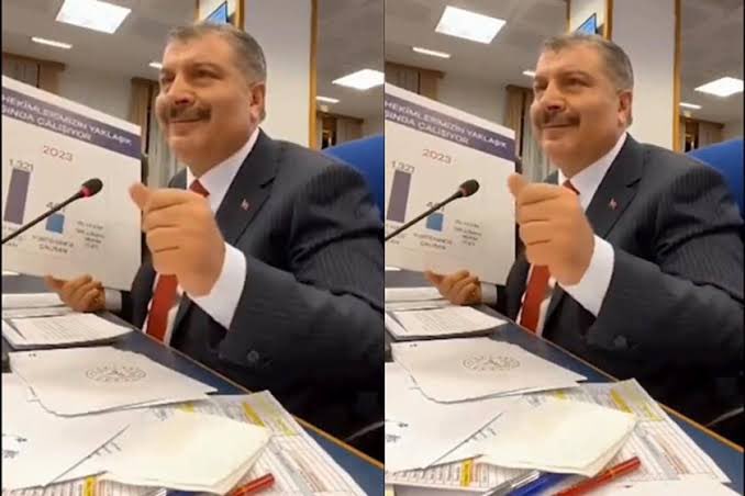 Fazla mesai ücreti %49,25 zamla  saatliği:
İşçi brüt            : 250 TL
Uzman hekim : 120 TL
Pratisyen          : 104  TL
Lisans Mezunu Sağlık Personeli: 75  TL
Lise Mezunu Sağlık Personeli     : 64      TL

Teşekkürler sn bakanım <a href="/drfahrettinkoca/">Dr. Fahrettin Koca</a>