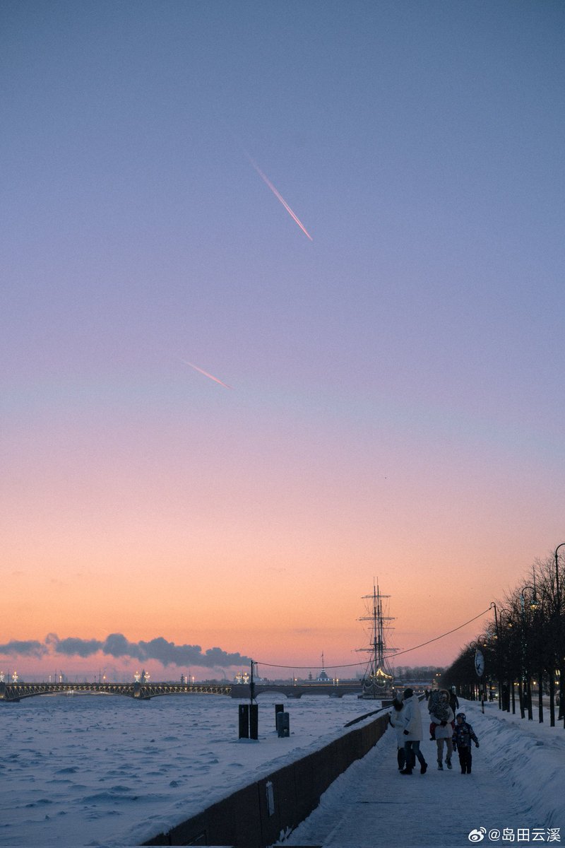 圣彼得堡

风景照第一弹，天气很好，运气很好✿✿ヽ(°▽°)ノ✿ https://t.co/PvYxNTb5Iu
