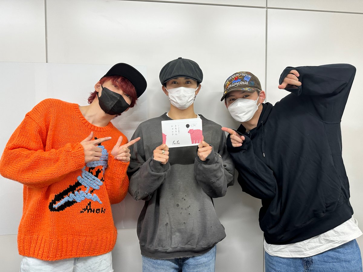 超特急のRADIO EXPRESS】 🚇1/5(金)19:00 #FM大阪 からOA👨‍👩‍👦 今週