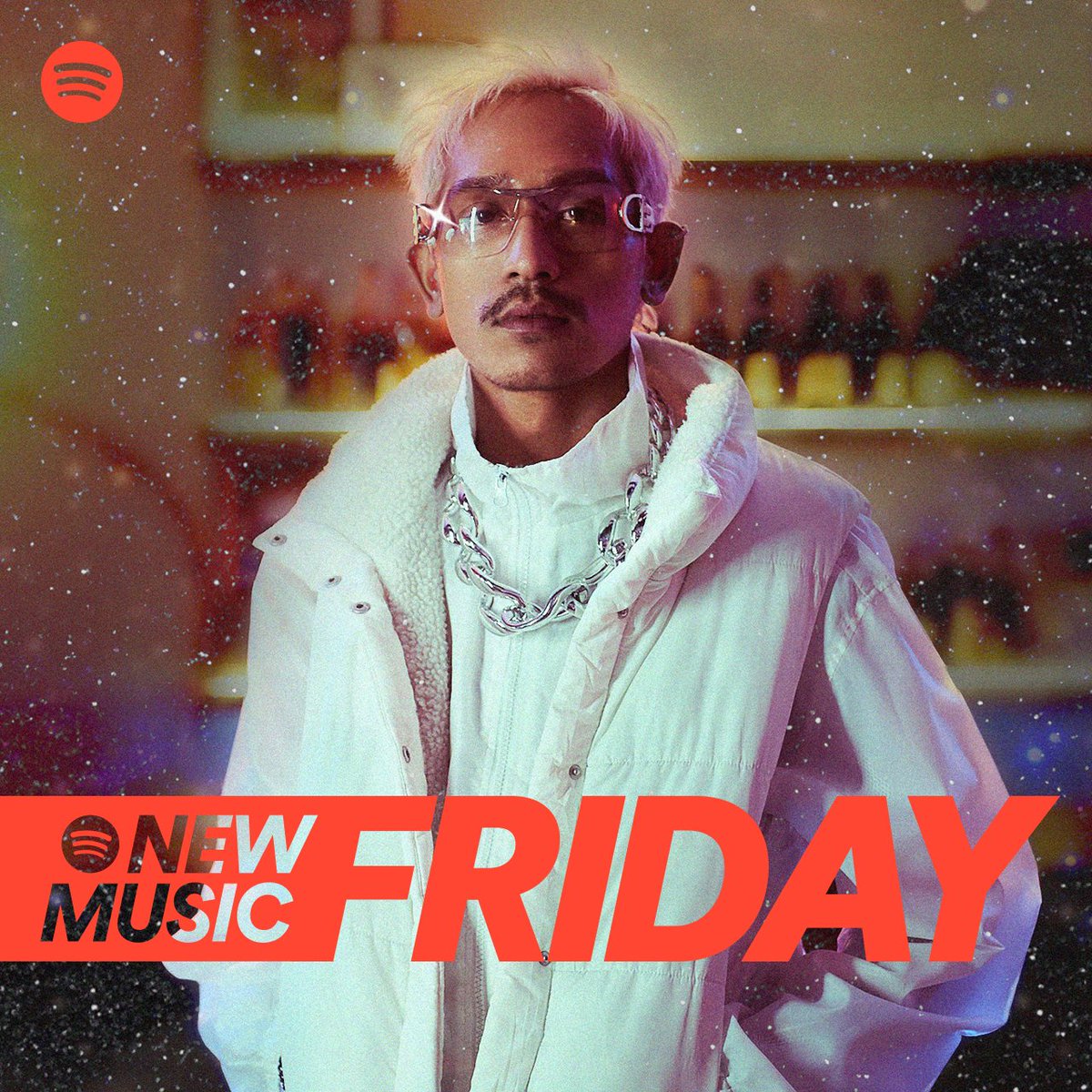 SpotifyTH's tweet photo. ไม่ต้องรอหยุดปีใหม่อีกรอบ ศุกร์แรกของ 2024 ก็มีเพลงใหม่ให้ฟังตลอดสุดสัปดาห์นี้บน New Music Friday Thailand แล้ว!!

☄️ 'รถไฟบนฟ้า' #DGerrardd
💐 'คำรัก' #ธัชเพลงเอก
🐾 'petstar (feat.pawalee)' #_less
👤 'Who I Am' @IAmAlanWalker #PutriAriani #PederElias 

https://t.co/zLxC4O6Yx1 https://t.co/BMjSxiIgO0