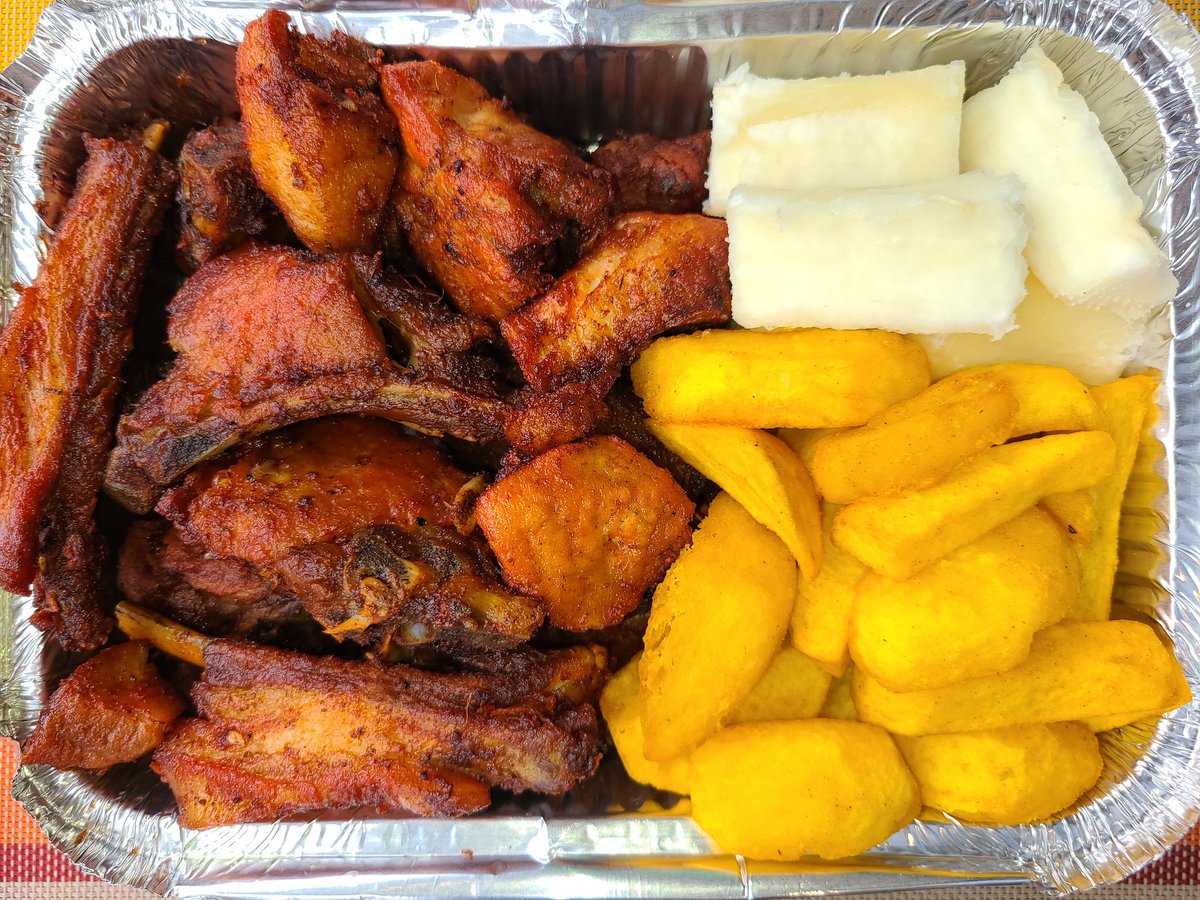 PorkPlanet1's tweet photo. Our Platinum Pork Ribs Package!!
No bones,No fats
At 40k!!
Order now! 0752871050 https://t.co/jxNyccMLJy